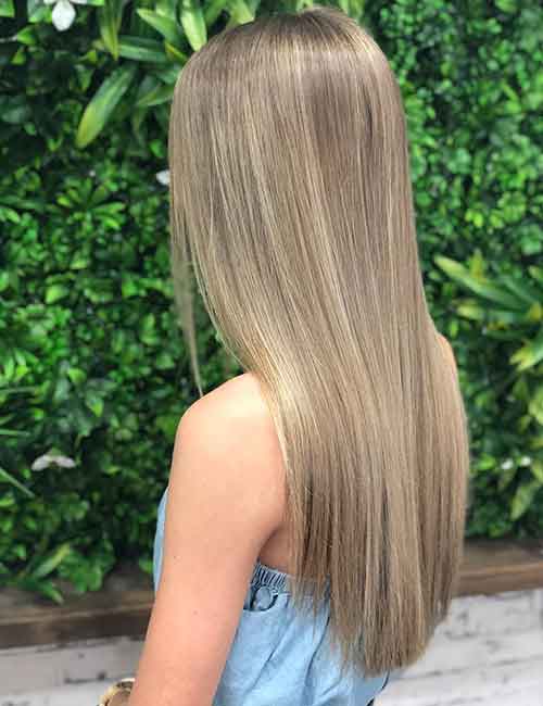 Subtle blonde balayage hair color