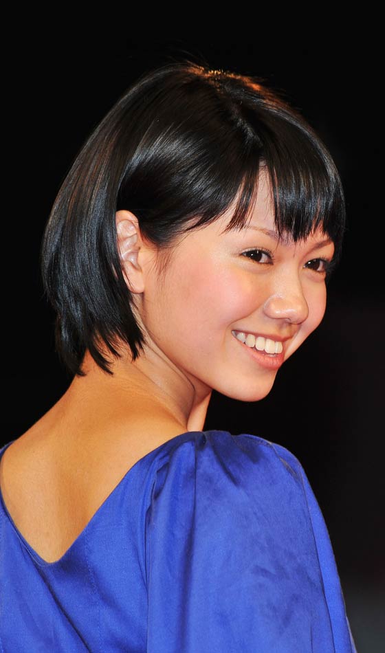 Japanese short asymmetrical bob hairstyle