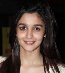 CAUGHT! 10 Pictures Of Alia Bhatt Without...