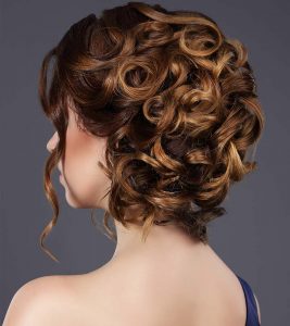 20 Incredibly Stunning DIY Updos For Curly Hair