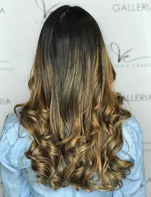 Caramel blonde balayage hair color