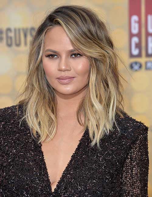 Big wavy hairstyle for shoulder length hair