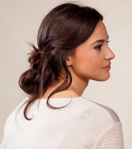 10 Cute School Hairstyles for Medium Leng...