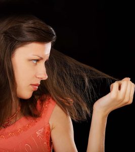 How To Make Weak Hair Stronger Using Natu...