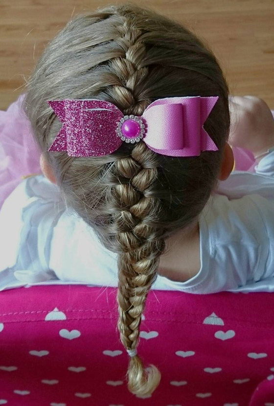 Bow French braid for little girls