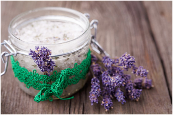 Homemade coconut oil and lemon scrub for dry skin