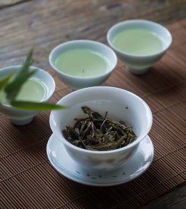 Green Tea for Acne: Why It Works, How to ...