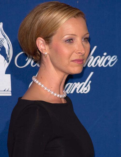 Lisa Kudrow's bouffant hairstyle