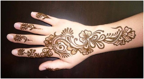 Simple bridal diy mehendi design