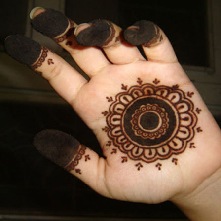 Mehandi designs for kids 1