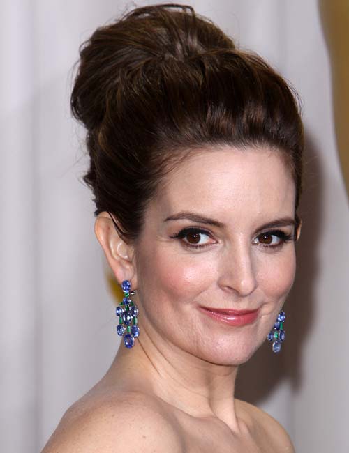 Tina Fey's high bun hairdo